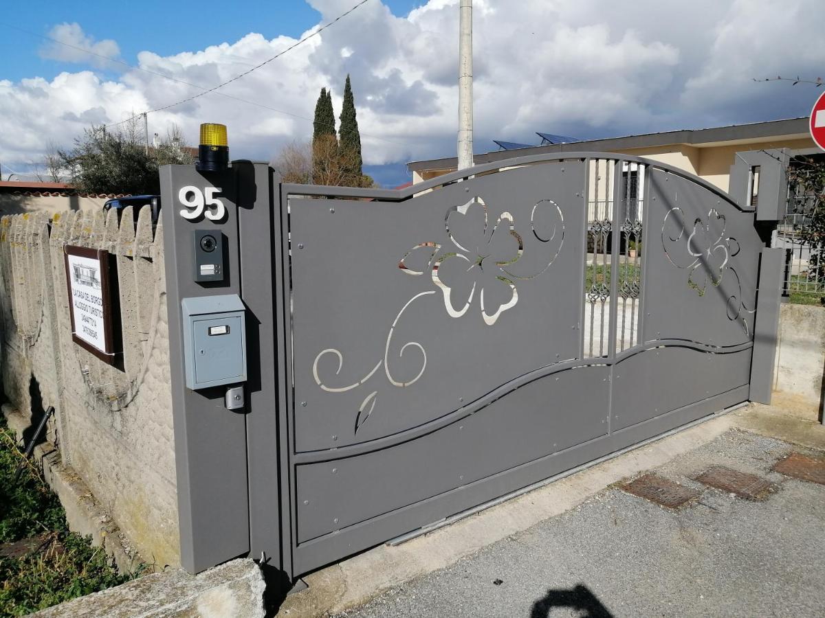 La Casa Del Borgo-Intero Appartamento لاتينا المظهر الخارجي الصورة